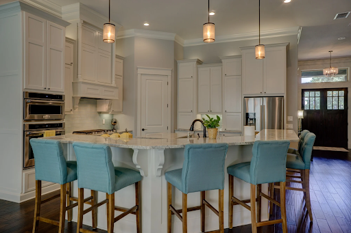 Elevate Your Kitchen: 6 Simple Tips for a Stylish Upgrade
